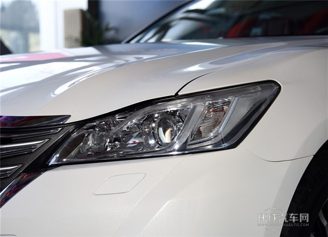 2015款 2.5L 標準版