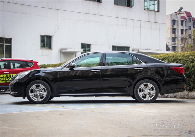 2015款 2.5L 豪華版