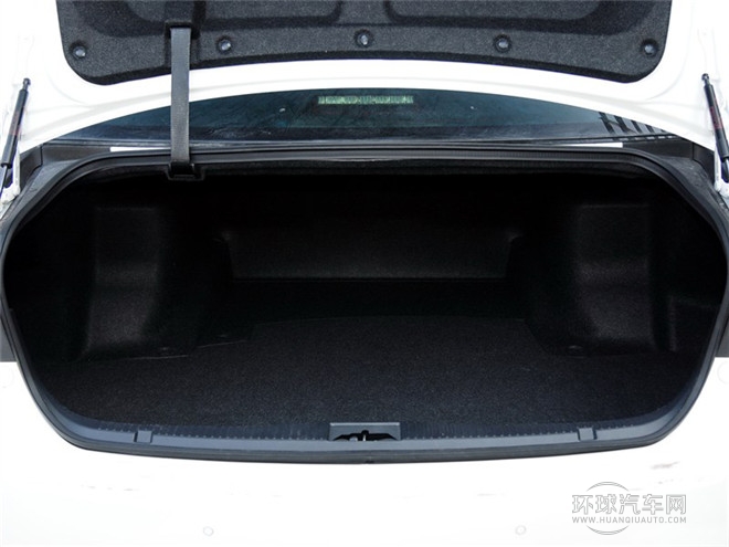 2015款 2.5L 時(shí)尚版