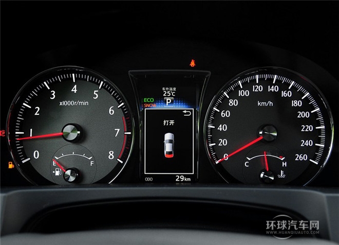 2015款 2.5L 時尚版