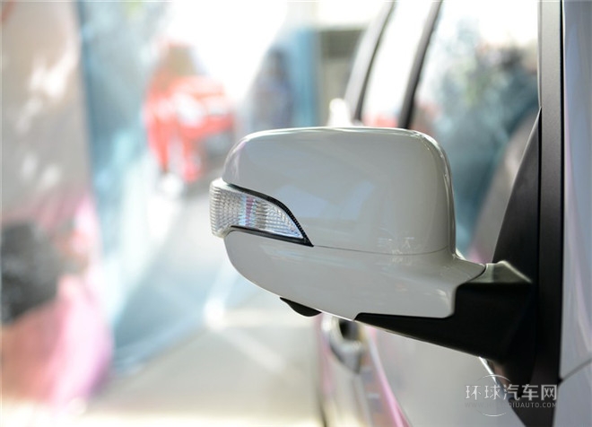 2015款 2.0L 手動摯愛版