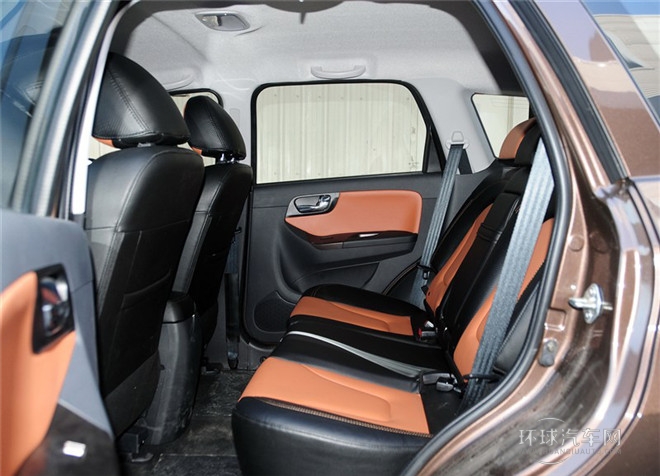 2015款 2.0L 手動智享型