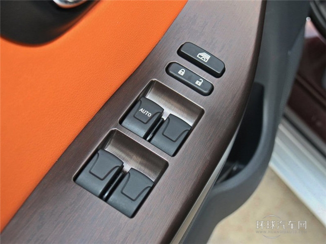 2015款 2.0L 手動(dòng)智臻型