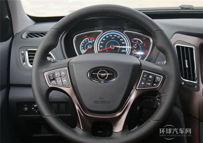 2015款 2.0L 手動智臻型