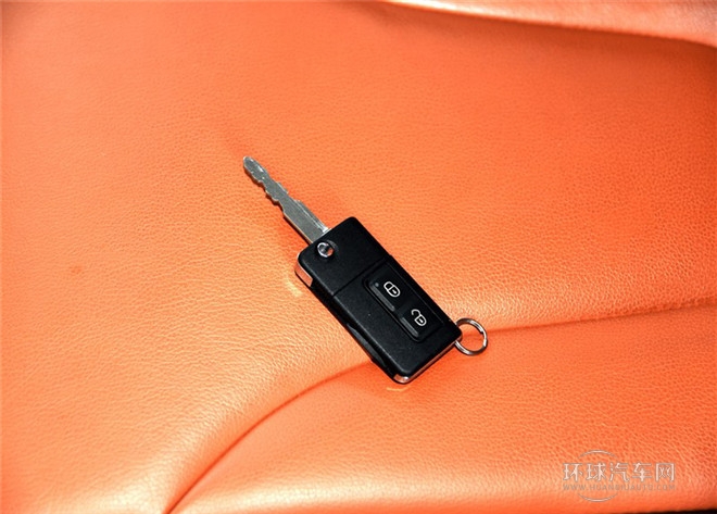 2015款 2.0L 自動智享型