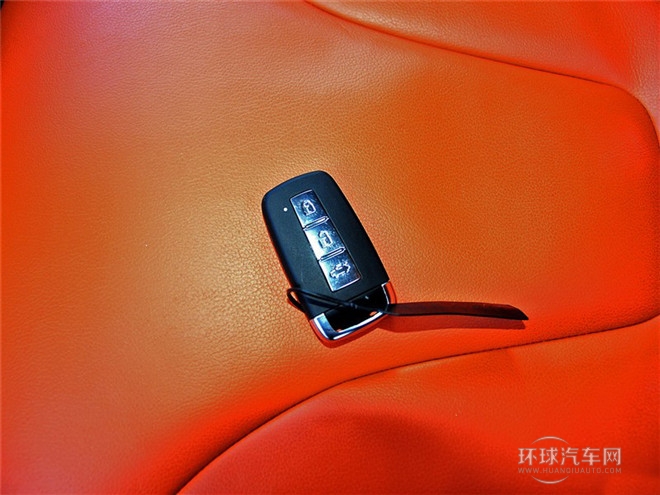 2015款 2.0L 自動智臻型