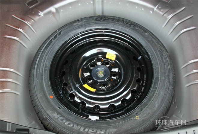 2015款 2.0L 手動(dòng)時(shí)尚型