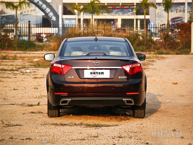 2015款 2.0L 手動時尚型