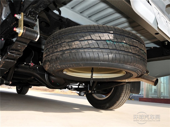 2015款 2.5T兩驅 手動基本型