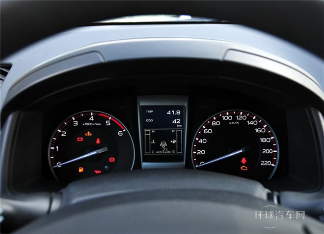 2015款 2.5T兩驅 手動基本型