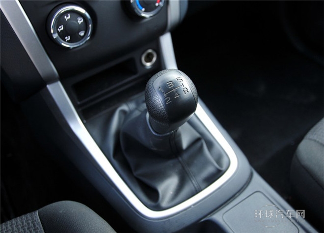 2015款 2.5T兩驅 手動基本型