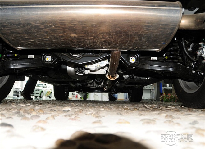 2015款 2.4L 自動四驅領先型 國IV