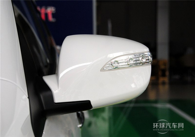 2015款 2.4L 自動四驅領先型 國IV