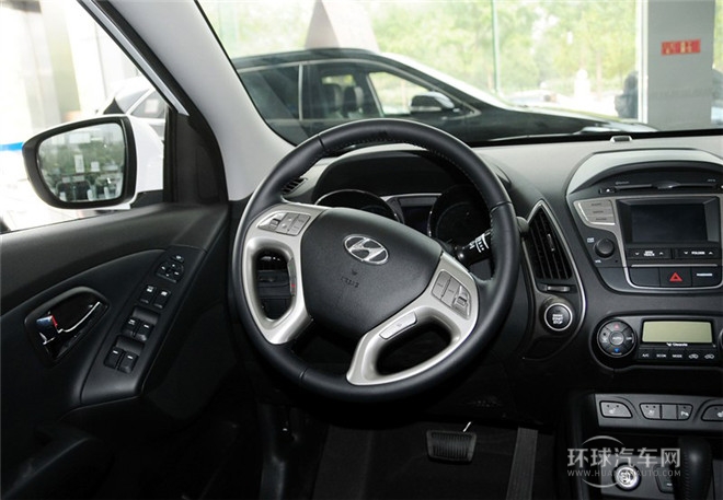 2015款 2.4L 自動兩驅領先型 國V