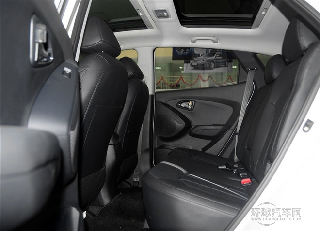 2015款 2.4L 自動兩驅領先型 國IV