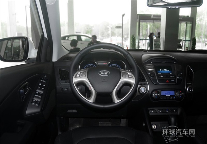 2015款 2.4L 自動兩驅領先型 國IV