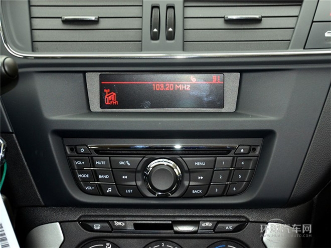 2015款 1.6L 手動時尚型