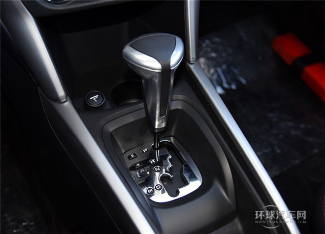 2015款 1.6L 自動(dòng)先鋒型