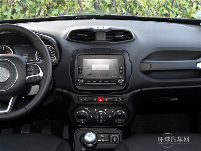 2015款 2.0L 運(yùn)動(dòng)版