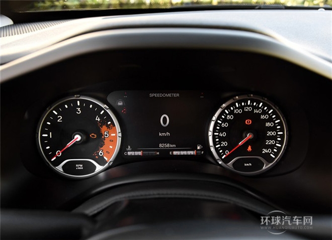 2015款 2.0L 運動版