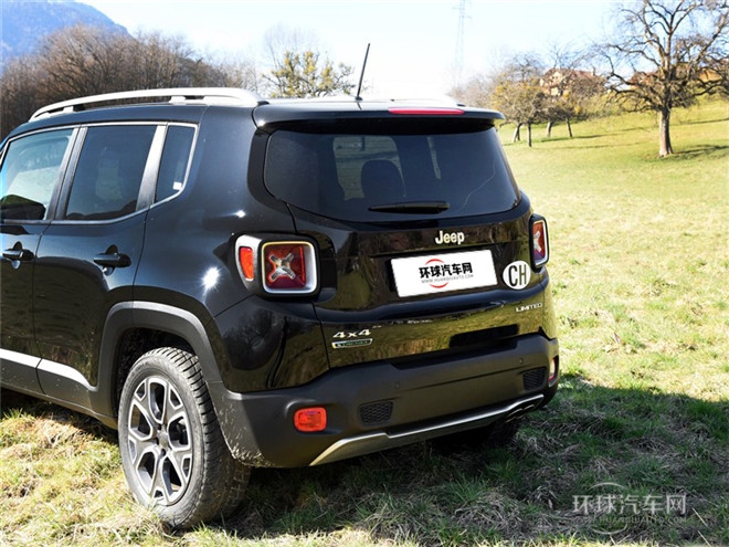 2015款 2.0L 運(yùn)動版