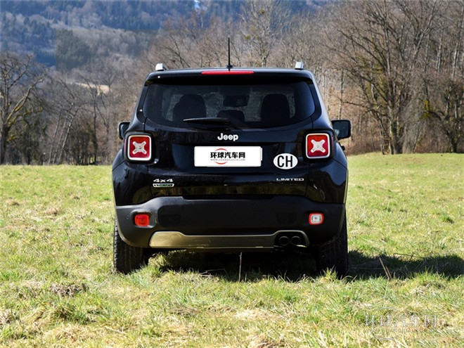 2015款 2.0L 運動版