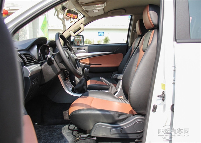 2015款 1.9T兩驅柴油標準型