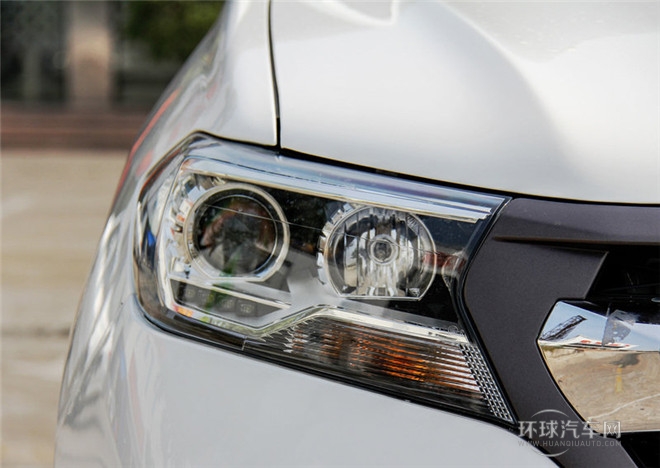 2015款 1.9T兩驅柴油標準型