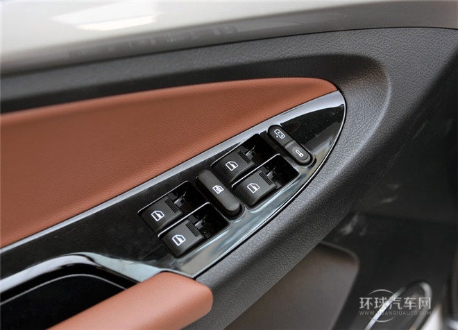 2015款 1.9T兩驅柴油豪華型