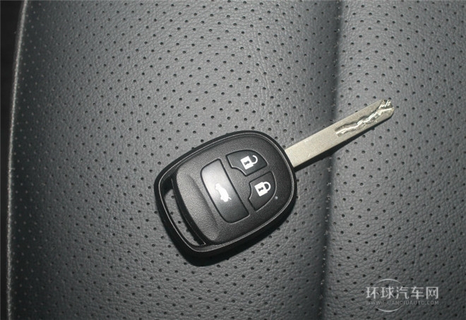 2015款 1.6L 手動銳酷型 國IV