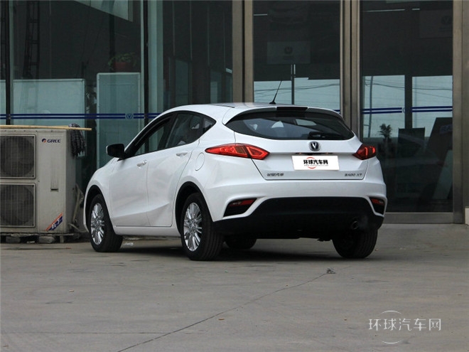 2015款 1.6L 手動尚酷型 國IV