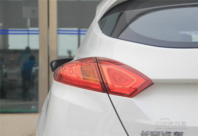 2015款 1.6L 手動尚酷型 國IV