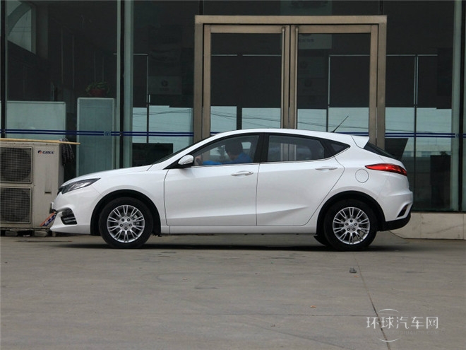 2015款 1.6L 手動尚酷型 國IV