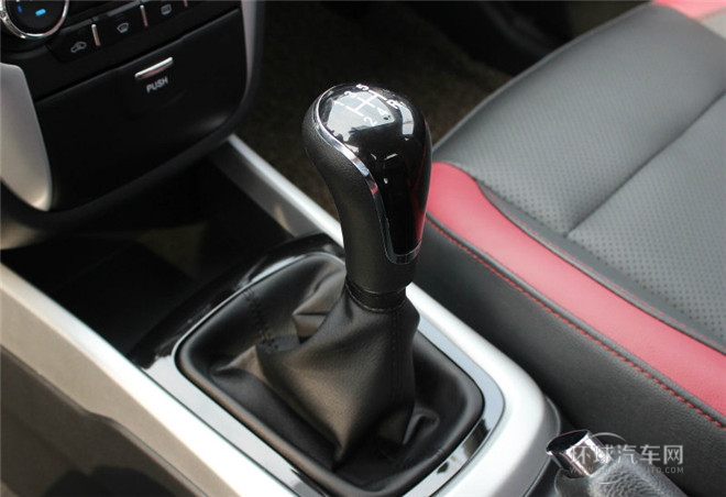 2015款 1.6L 手動致酷型 國IV