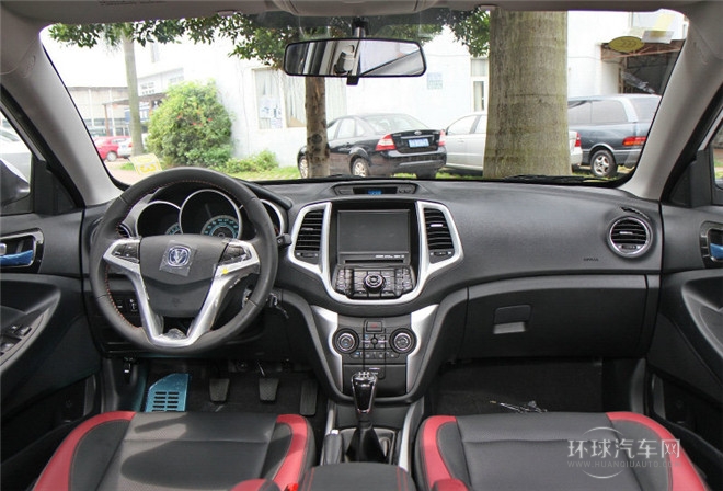 2015款 1.6L 自動俊酷型 國IV