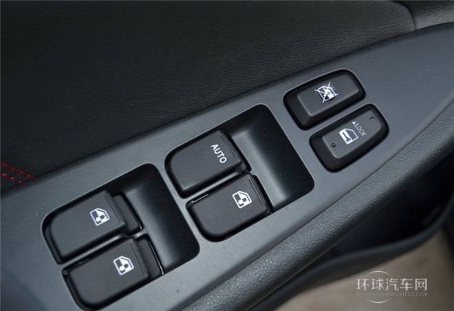 2015款 1.6L 自動俊酷型 國V