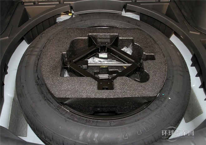 2015款 1.8T 自動四驅豪華導航版