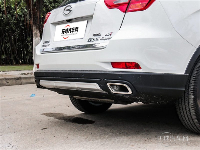 2015款 1.8T 自動四驅豪華導航版