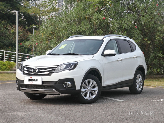 2015款 1.8T 自動(dòng)四驅(qū)豪華導(dǎo)航版