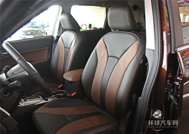 2015款 2.0L 自動兩驅豪華導航版