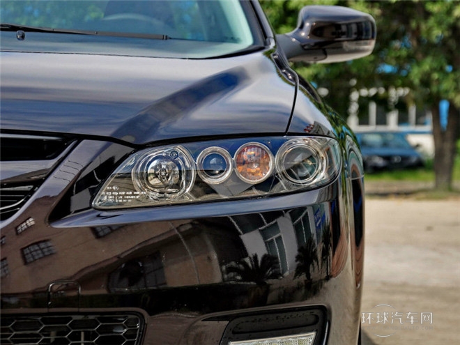 2015款 2.0L 自動超豪華型