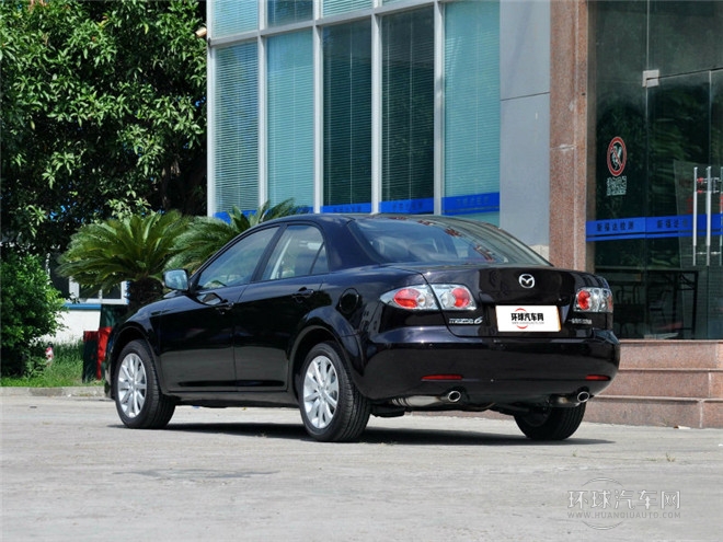 2015款 2.0L 自動超豪華型