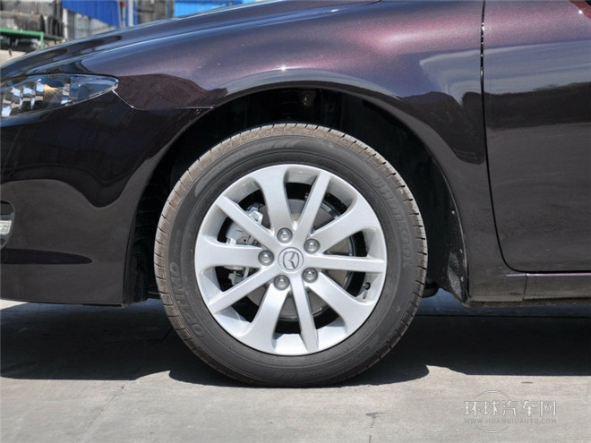 2015款 2.0L 自動(dòng)豪華型