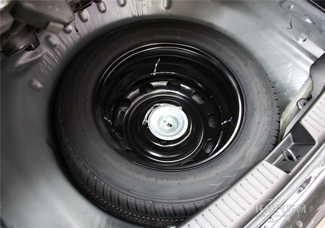 2015款 2.0L 自動經典型