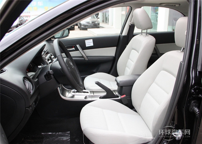 2015款 2.0L 自動(dòng)經(jīng)典型