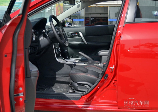 2015款 2.0L 自動時尚型