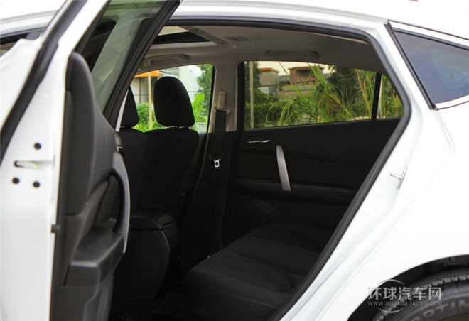 2015款 轎跑 2.0L 自動(dòng)精英版