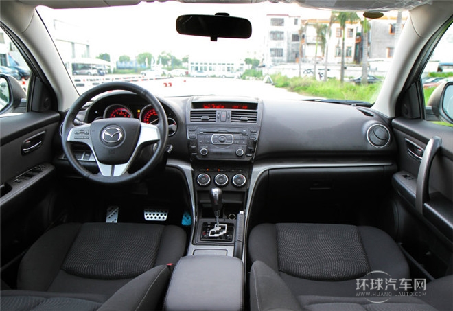 2015款 轎跑 2.0L 自動(dòng)精英版