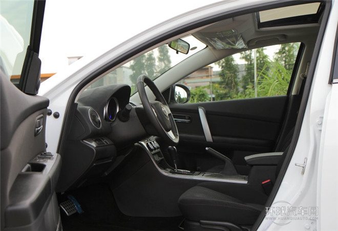 2015款 轎跑 2.0L 自動(dòng)精英版