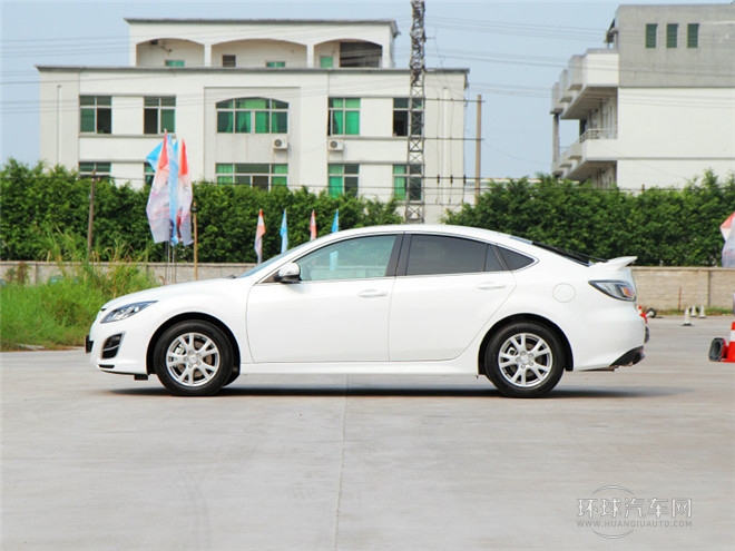 2015款 轎跑 2.0L 自動精英版